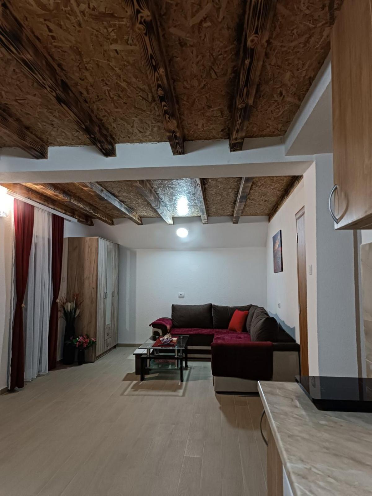 Apartmani Lena بلوزين المظهر الخارجي الصورة