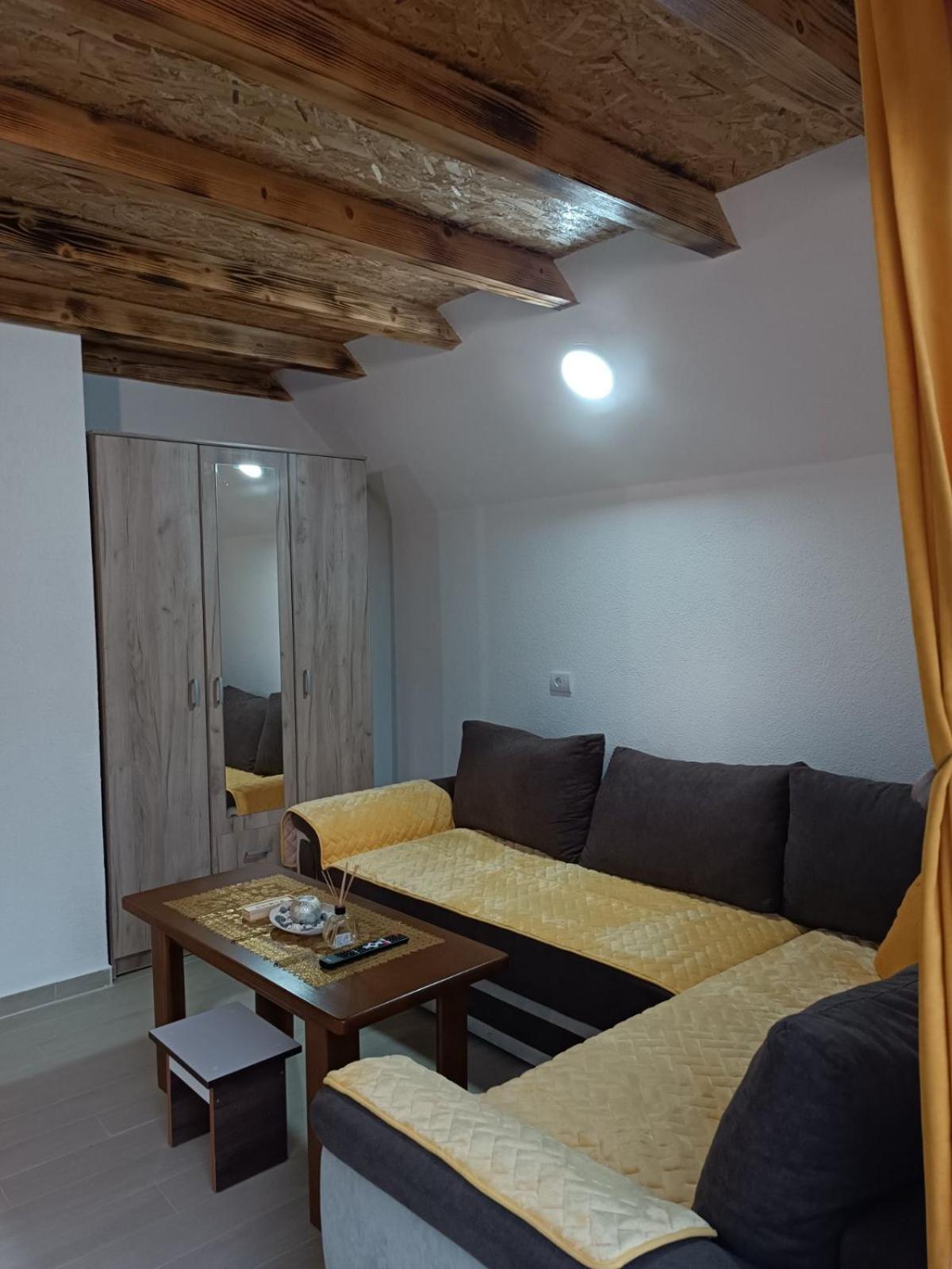 Apartmani Lena بلوزين المظهر الخارجي الصورة