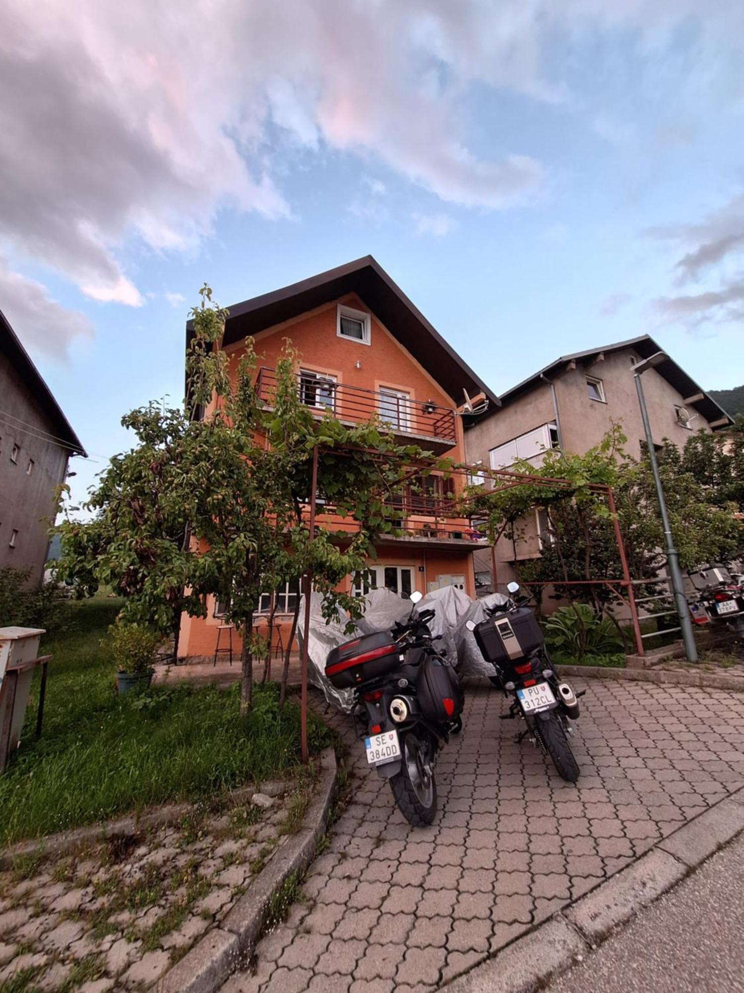 Apartmani Lena بلوزين الغرفة الصورة