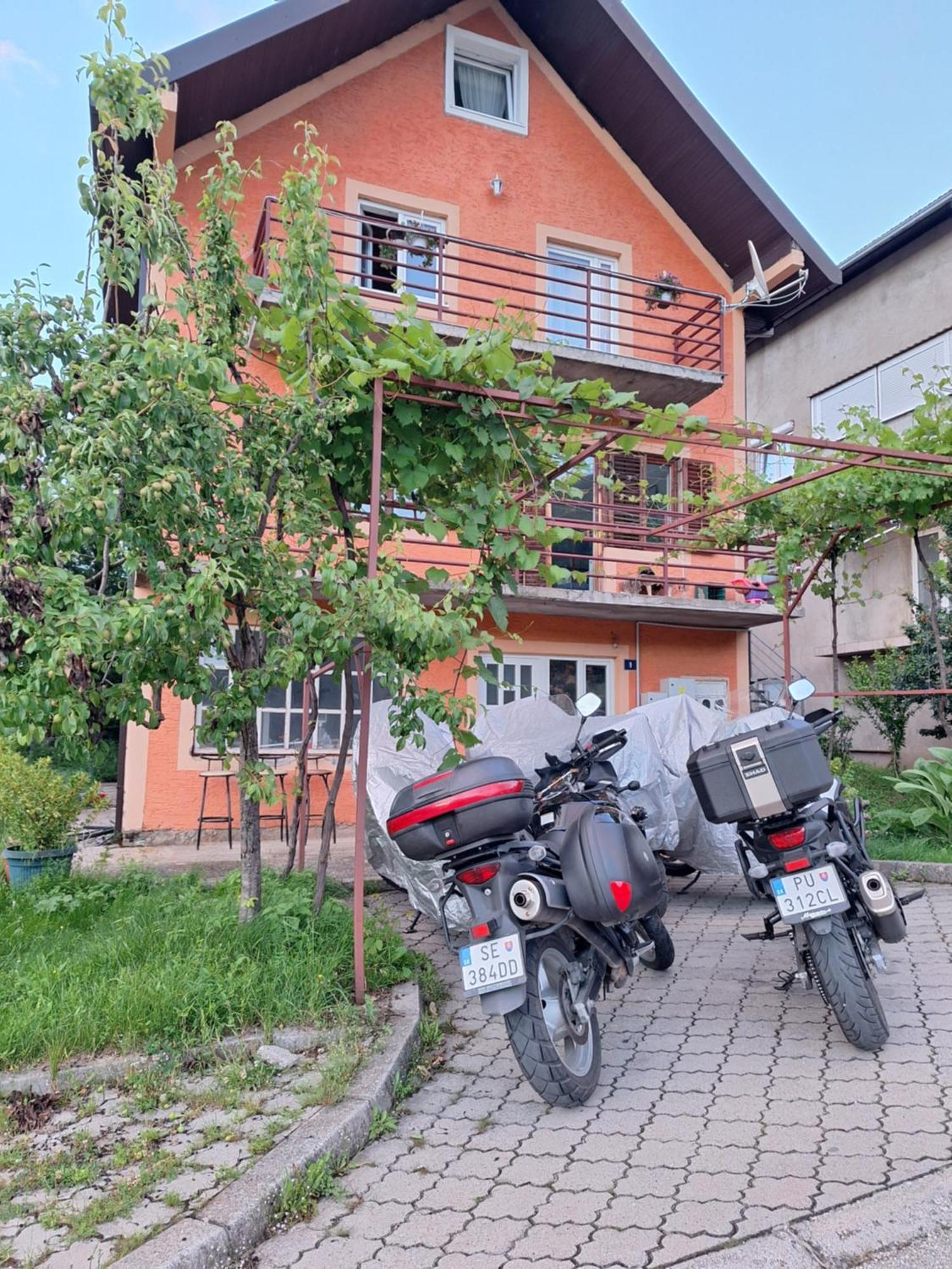 Apartmani Lena بلوزين الغرفة الصورة